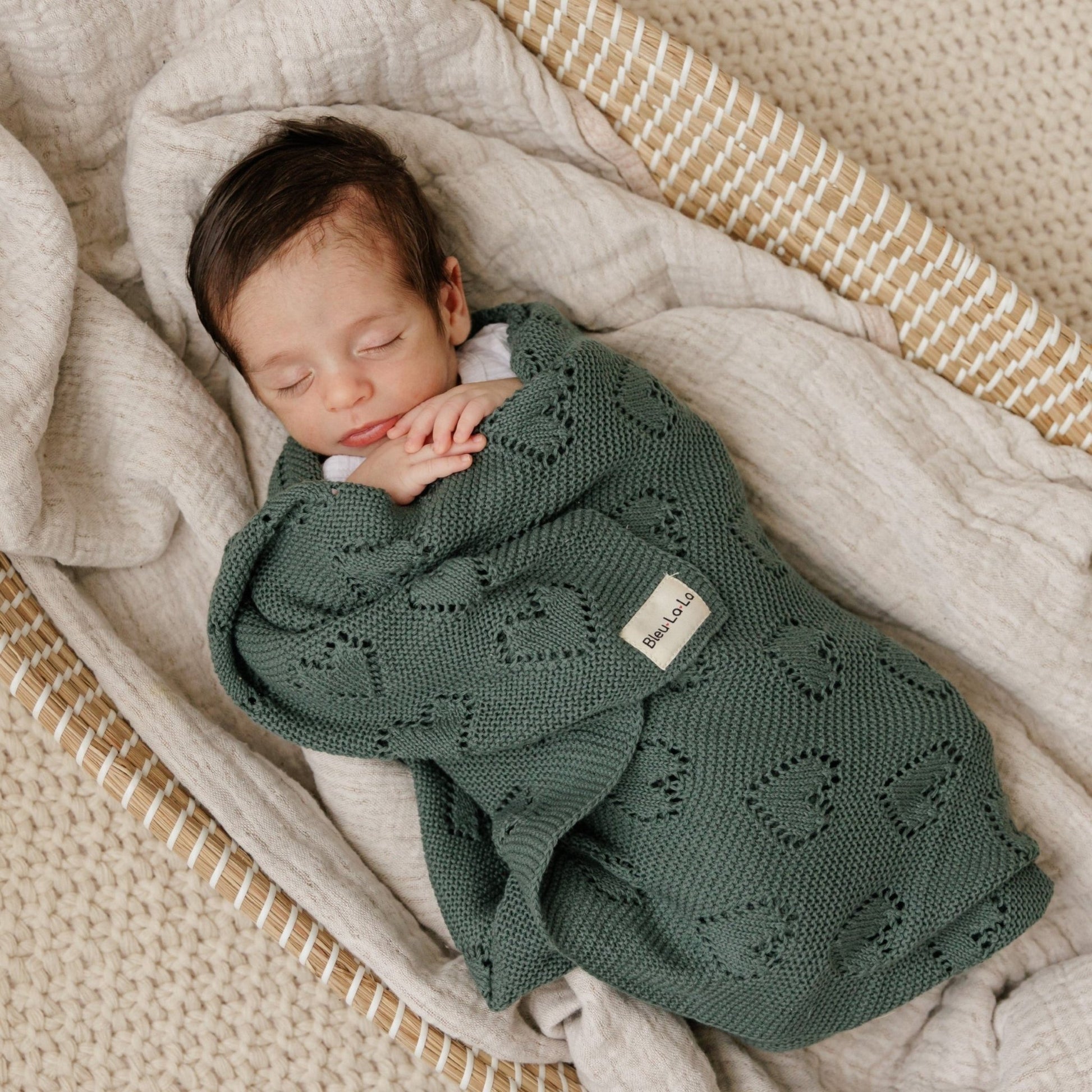 100% Cotton Luxury Knit Heart Swaddle Baby Blanket - Bright House