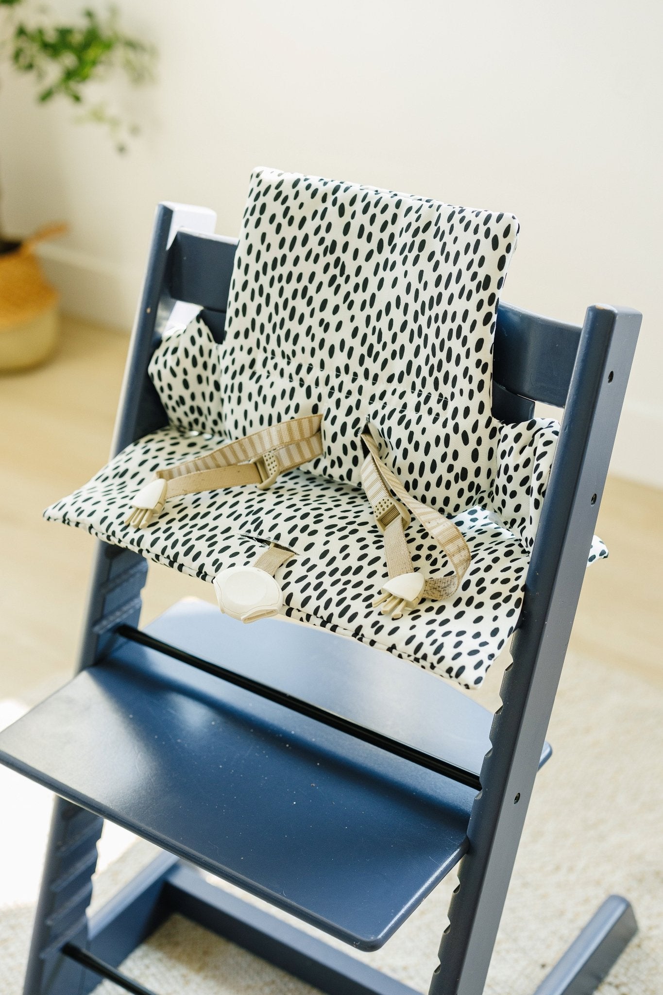 Black Dots Cushion for the Stokke Tripp Trapp Highchair - Bright House