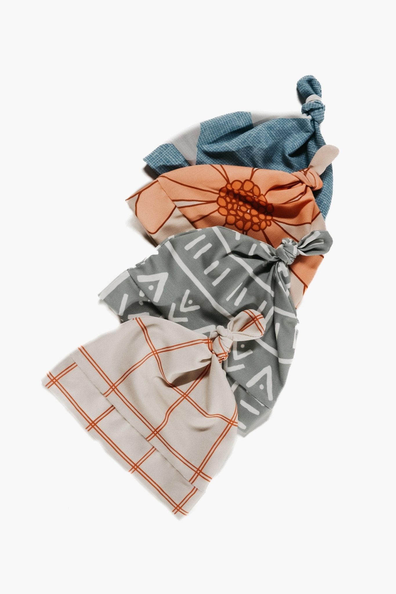 Blooming Knotted Hat - Bright House