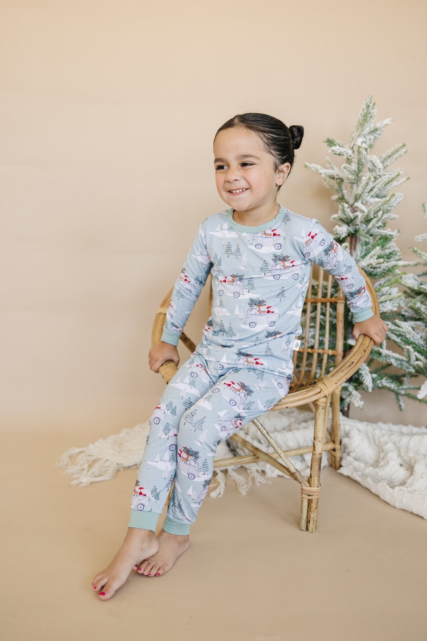 Cruisin' to Christmas 2pc Bamboo Pajamas *12 - 18m left - Bright House