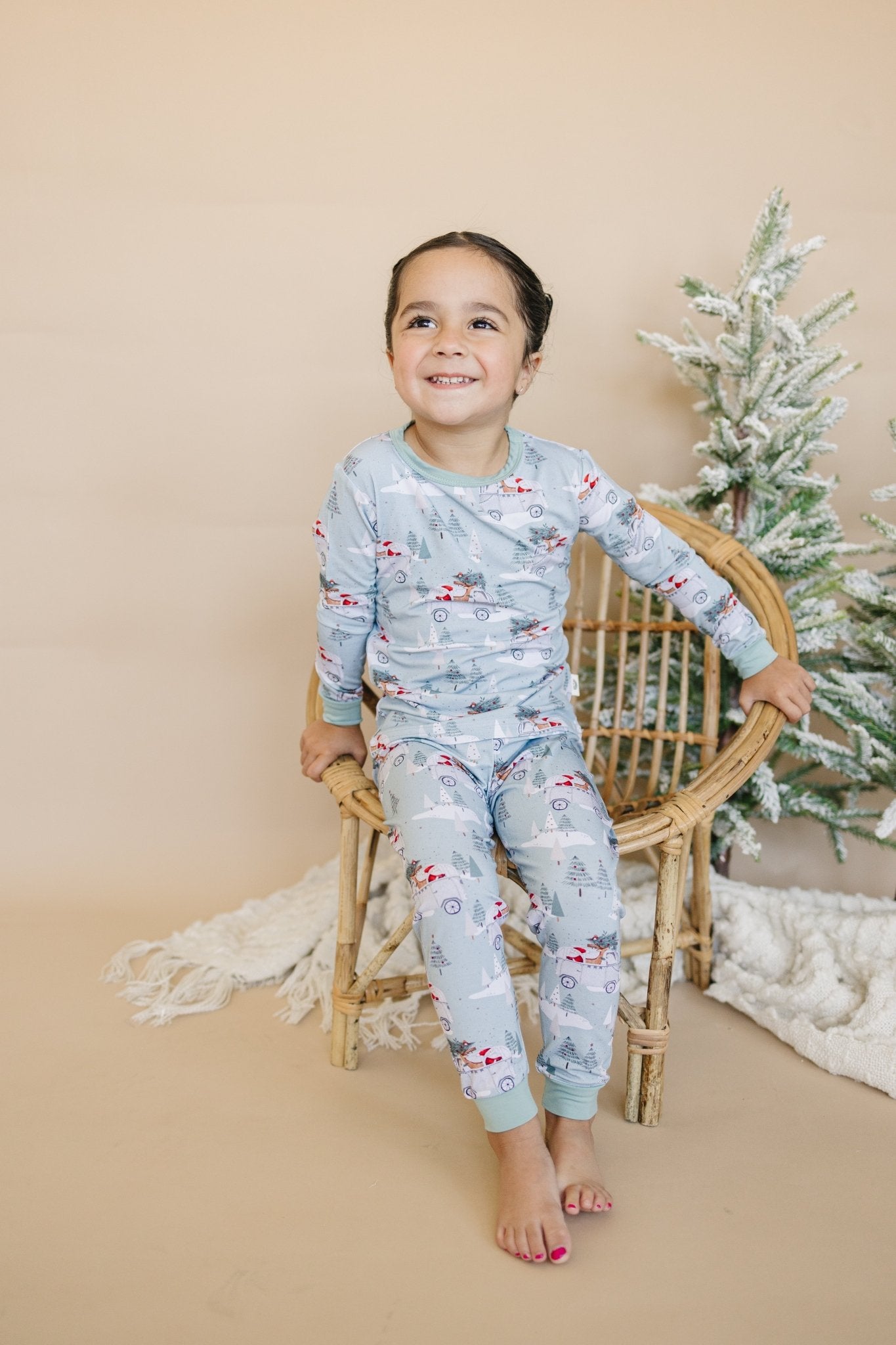 Cruisin' to Christmas 2pc Bamboo Pajamas *12 - 18m left - Bright House