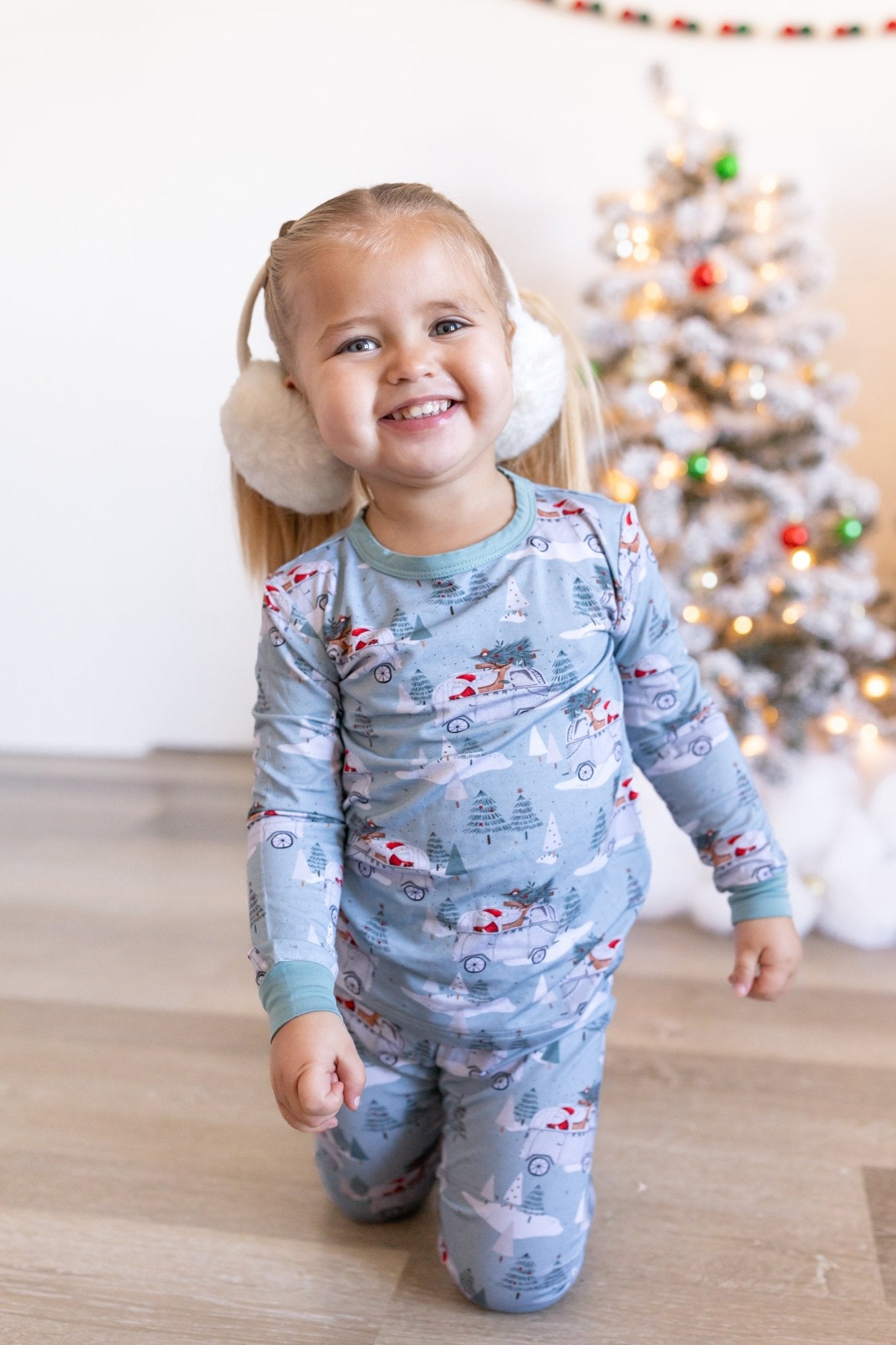 Cruisin' to Christmas 2pc Bamboo Pajamas *12 - 18m left - Bright House