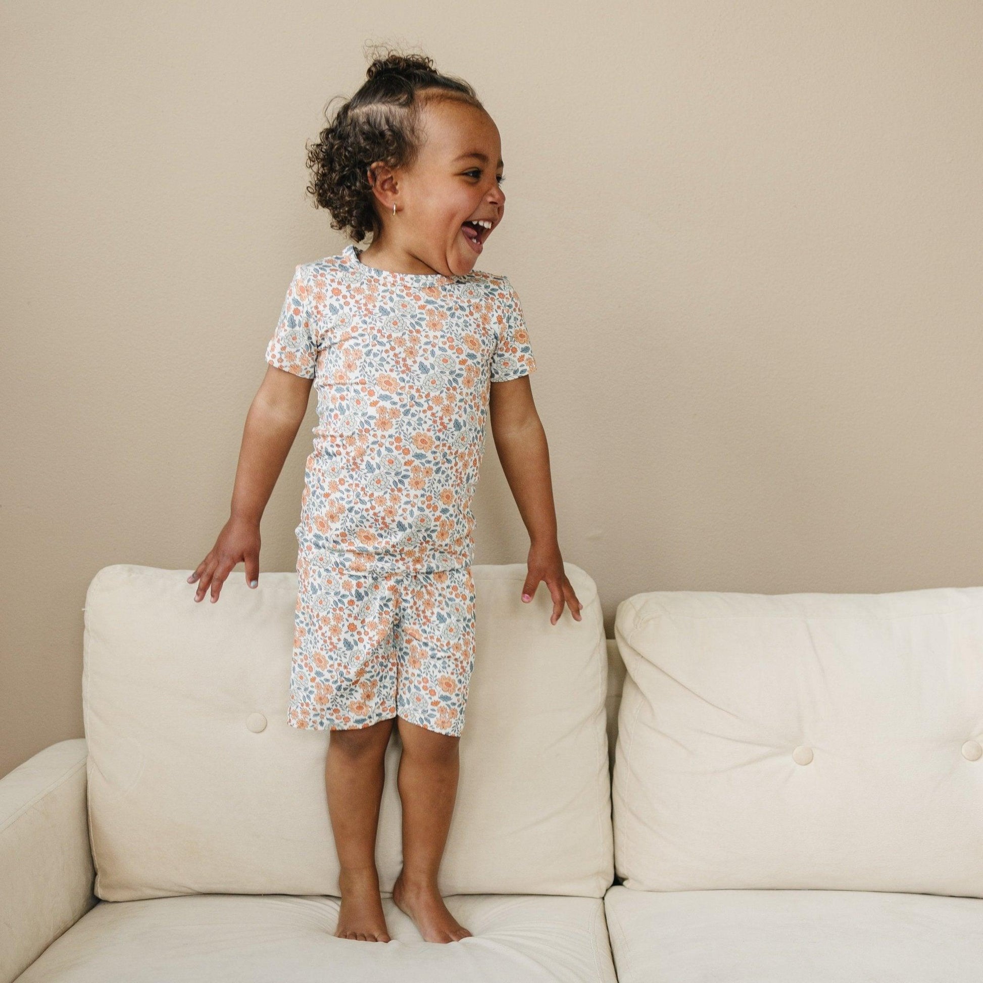 Darling Ditsy 2pc Bamboo Pajamas *see size notes - Bright House