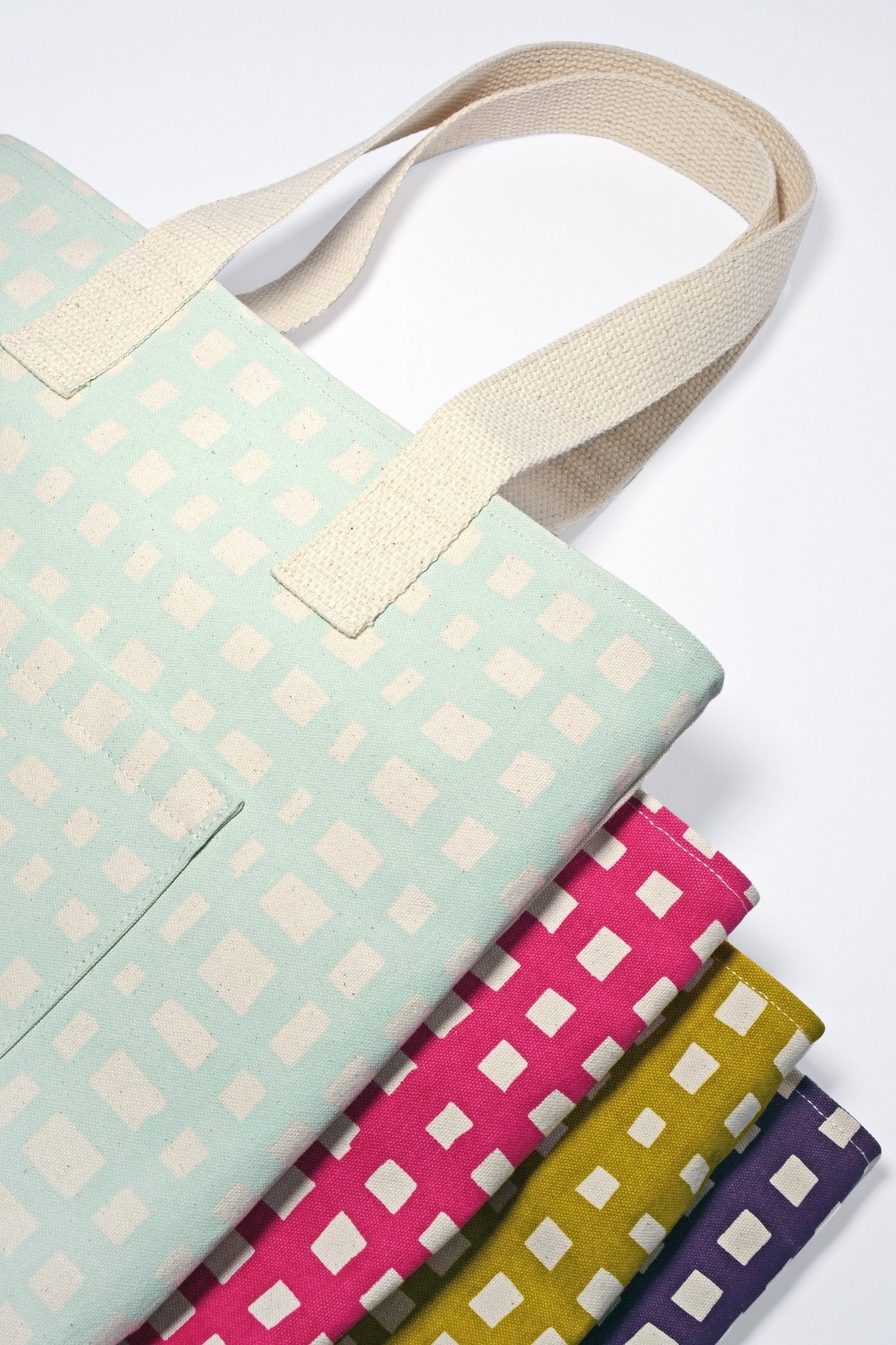 Grid Carry All Tote - Bright House