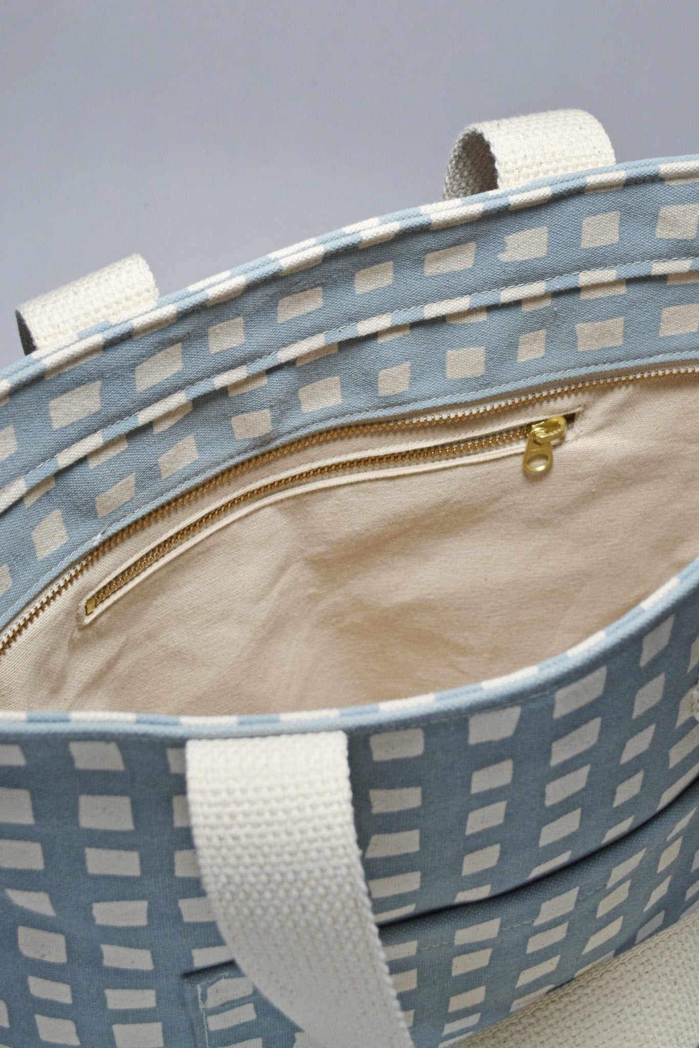 Grid Carry All Tote - Bright House