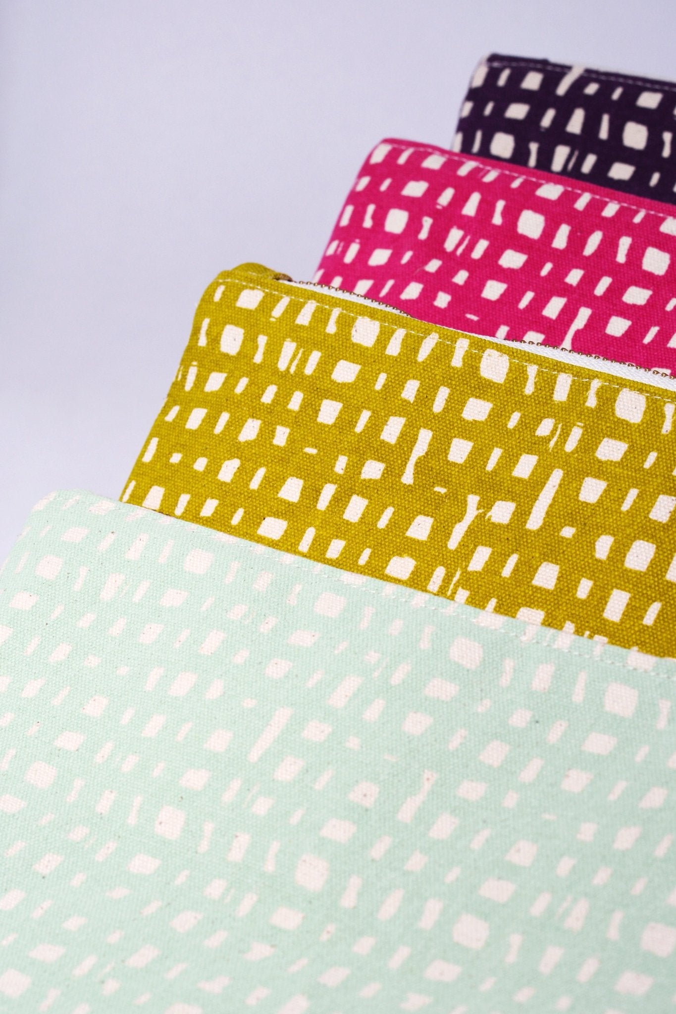 Ivy Cosmetic Bag - Bright House