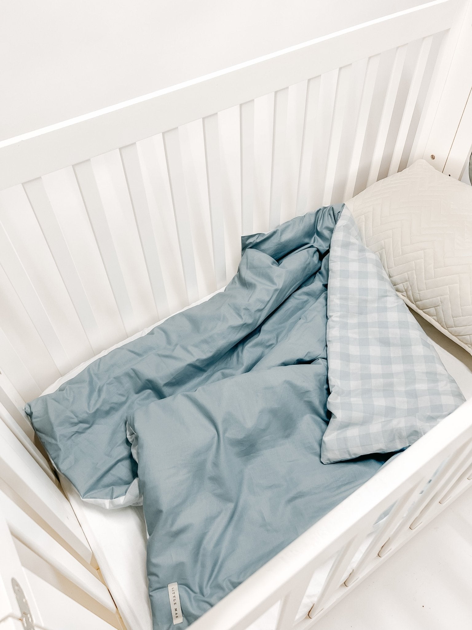 Marine Gingham Quilted Blanket - Bright House