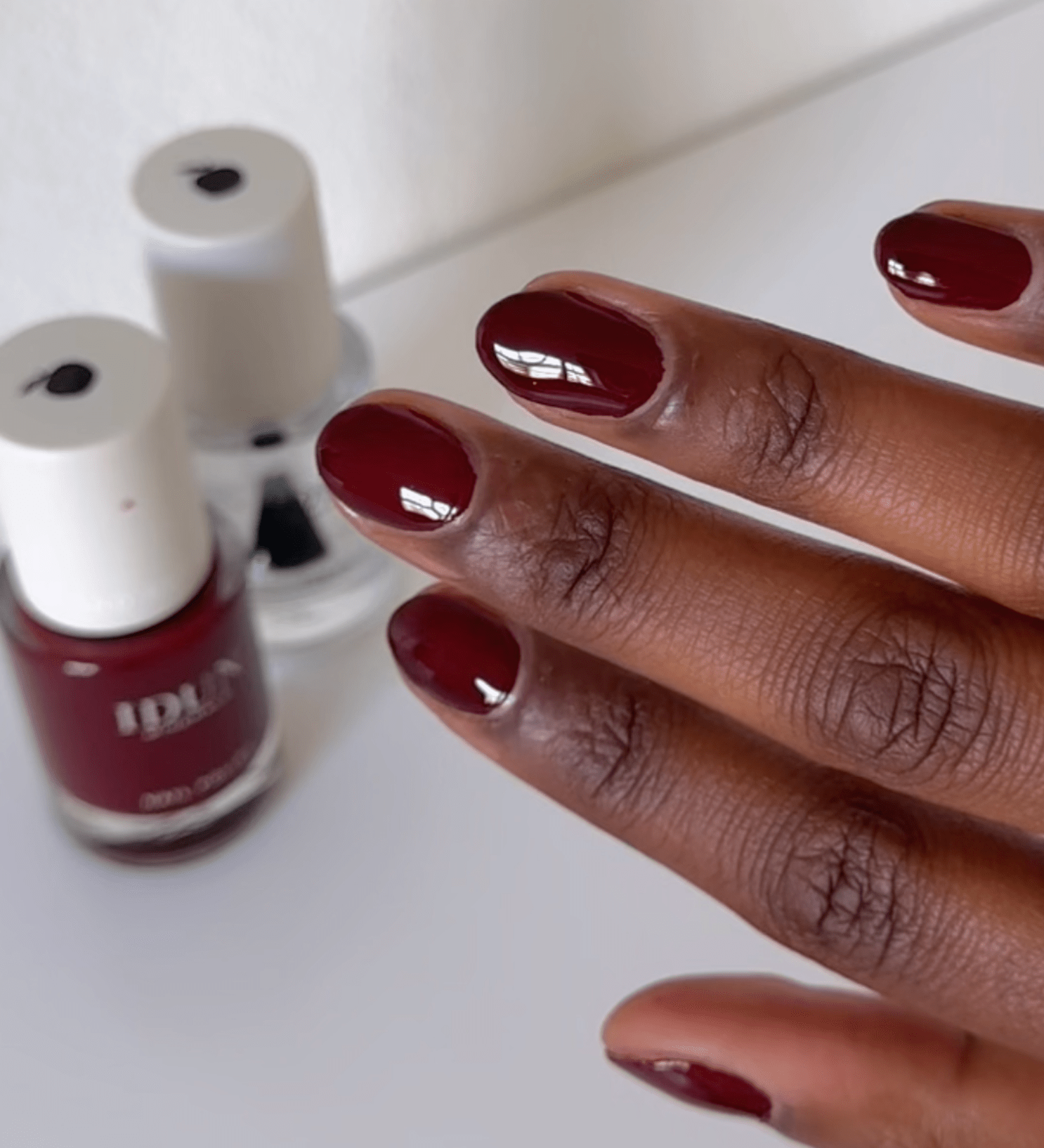 NAIL POLISH - Bright House